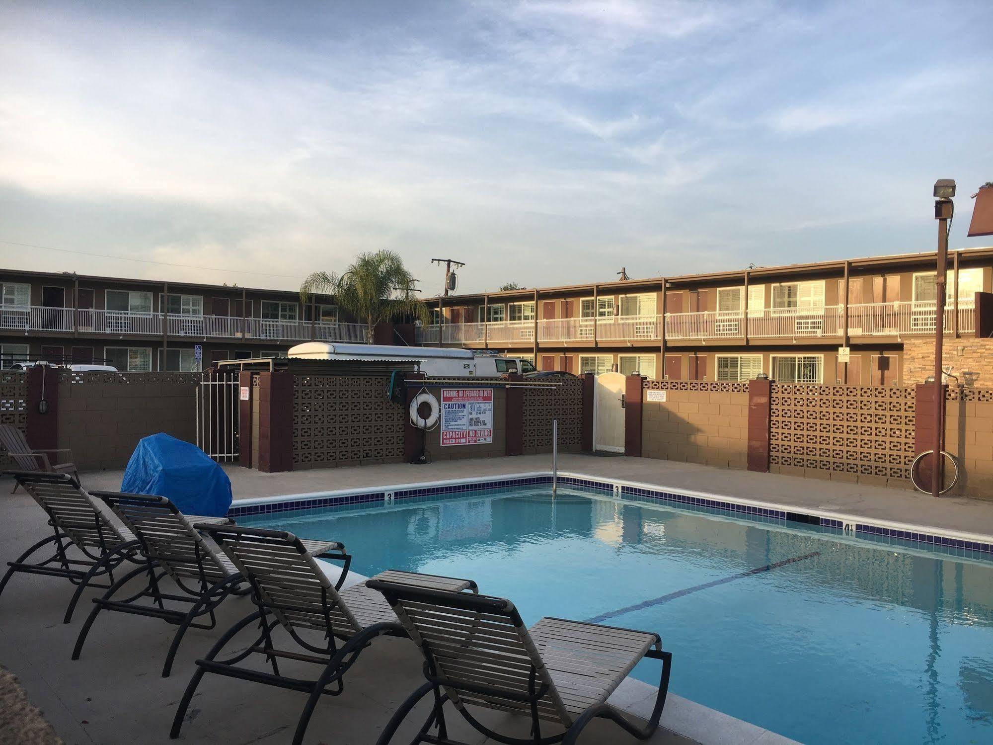Motel 6 Pico Rivera - Los Angeles, Ca Esterno foto